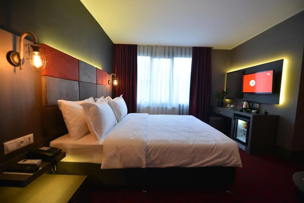 A11 Hotel ile iletişim