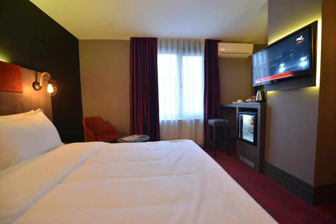 A11 Hotel Istanbul Bed & Breakfast